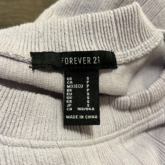 Forever 21 set (2 piece) purple size small - Picture 3 of 3